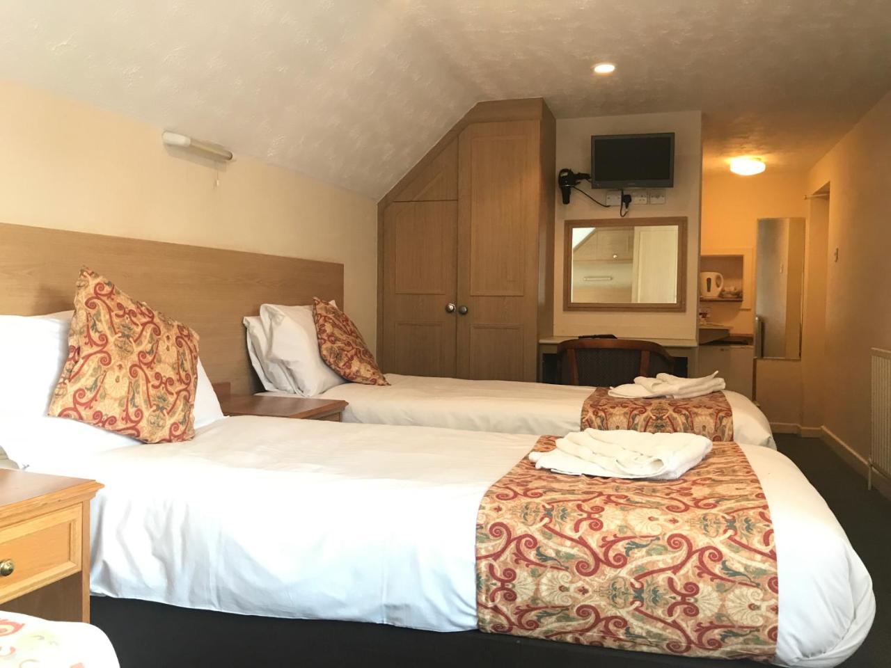 Hotel Capital Борнмът Екстериор снимка